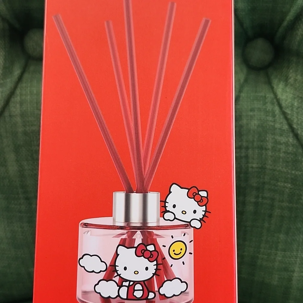 Hello Kitty Aroma Reed Diffuser